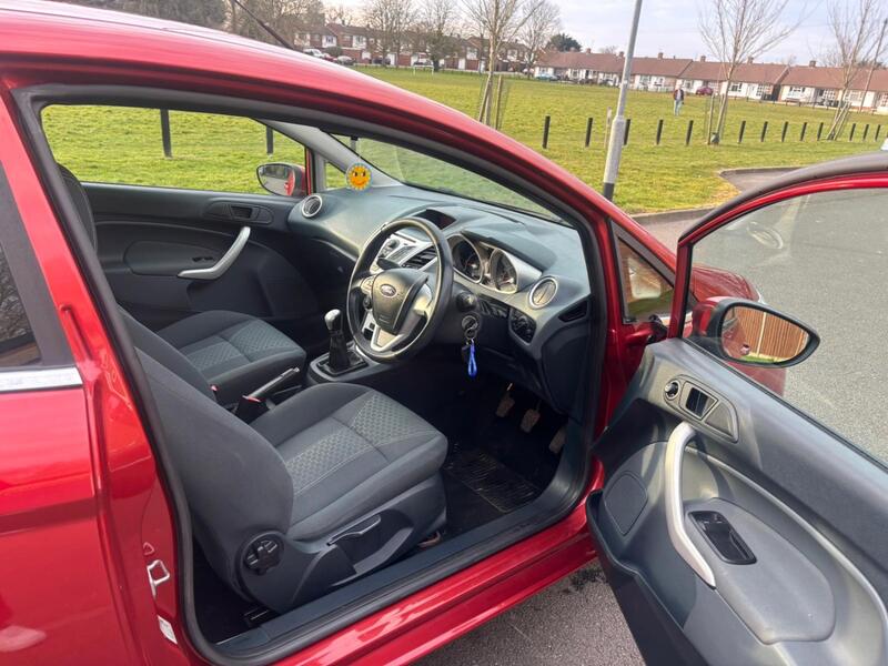 FORD FIESTA